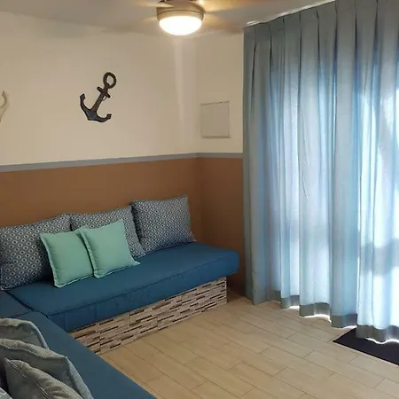 Bungalow Claudia En Complejo Kiwi Apartment *
